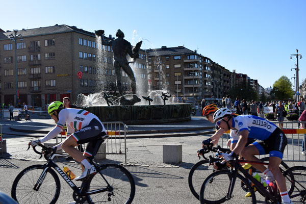 gothenburgs grand prix invites bicycle runners from all over the world